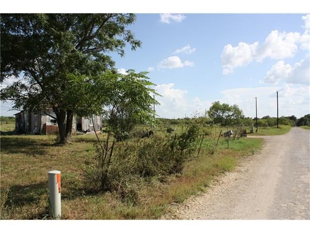 433 Glass Ln, Bastrop, TX 78602