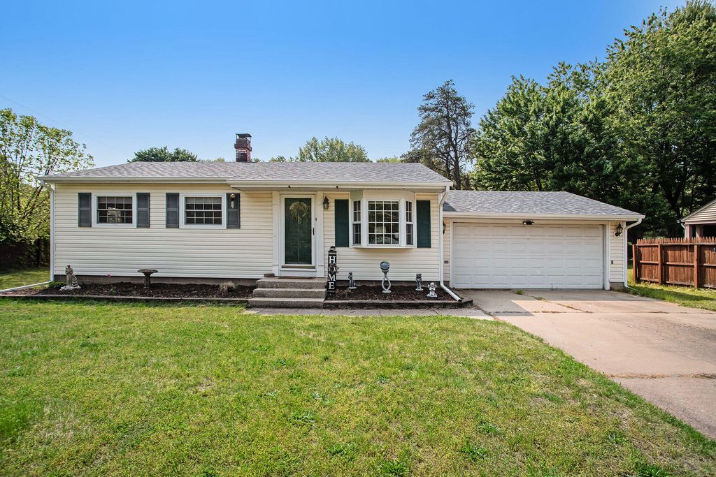 9693 Community Hall Rd, Union Pier, MI 49129 Trulia