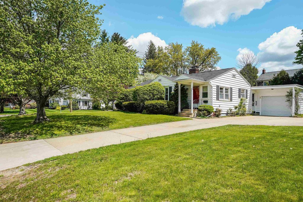 869 River Road, Manchester, NH 03104 Trulia