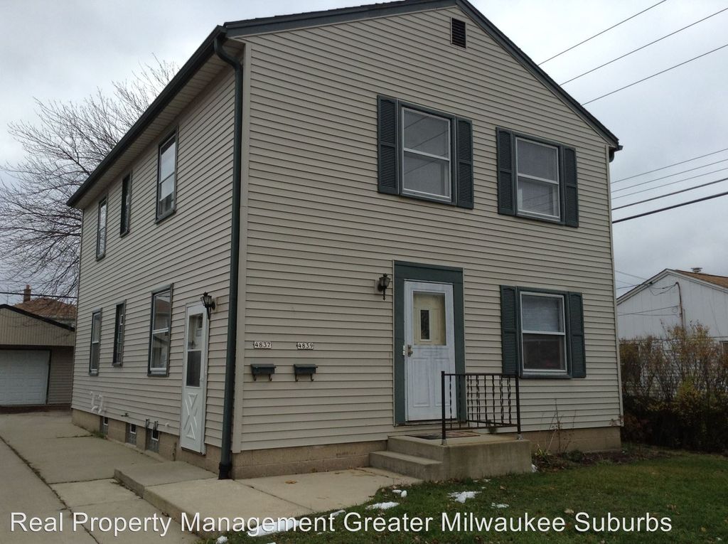 4839 W  Lynndale Ave, Milwaukee, WI 53220
