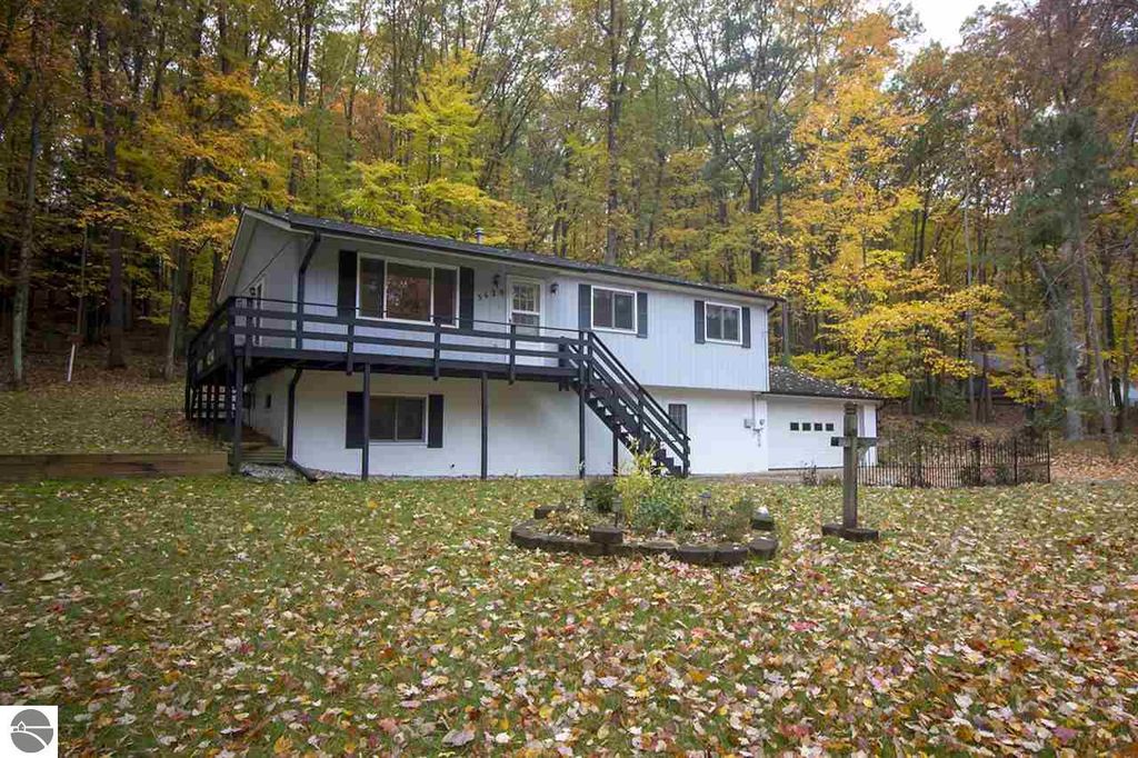 3620 Holiday Rd, Traverse City, MI 49686 Trulia