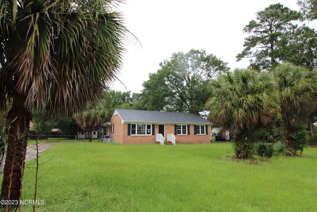 203 Pinewood Drive, Goldsboro, NC 27534 Trulia