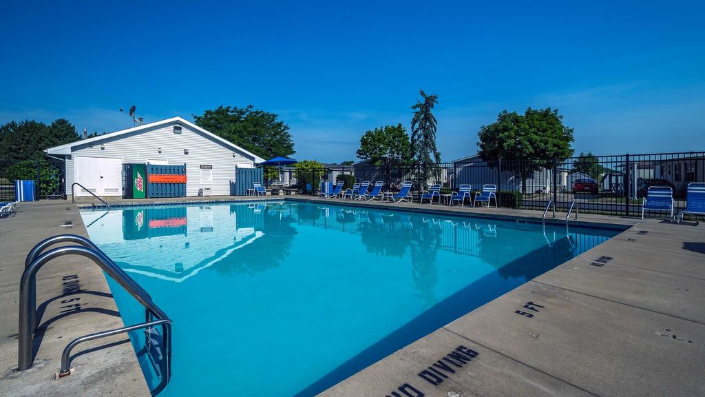 5702 Angola Rd #41, Toledo, OH 43615