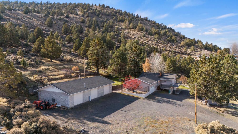 9544 Hill Rd, Klamath Falls, OR 97603 Trulia