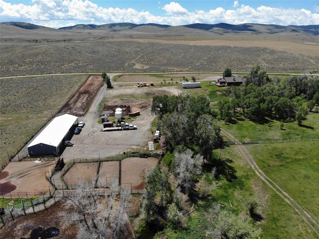 590 Millegan Canyon Rd, Cardwell, MT 2 Bed, 2 Bath SingleFamily Home
