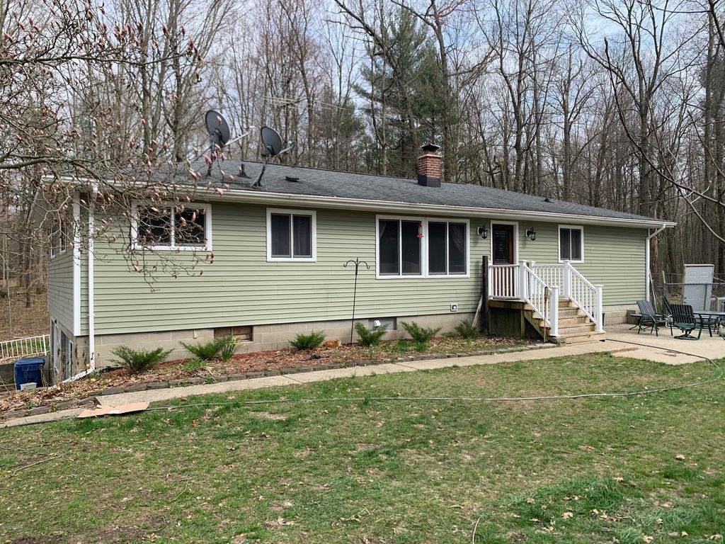 3662 115th Ave, Allegan, MI 49010 4 Bed, 3 Bath SingleFamily Home