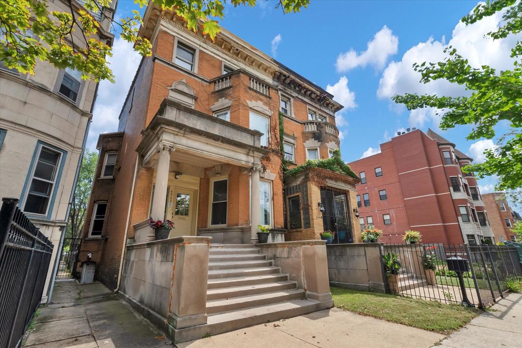 4909 S King Dr, Chicago, IL 60615