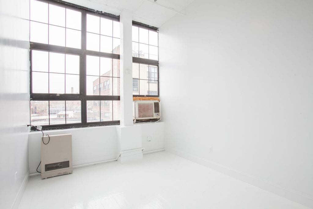 248 McKibben St 3g, Brooklyn, NY 3 Bed, 1 Bath MultiFamily Home 7