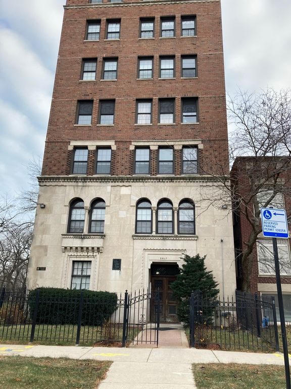 3017 E 78th St #4A, Chicago, IL 60649