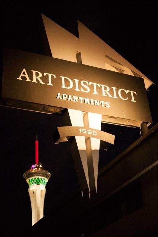 1520 S Casino Center Blvd #39, Las Vegas, NV 89104