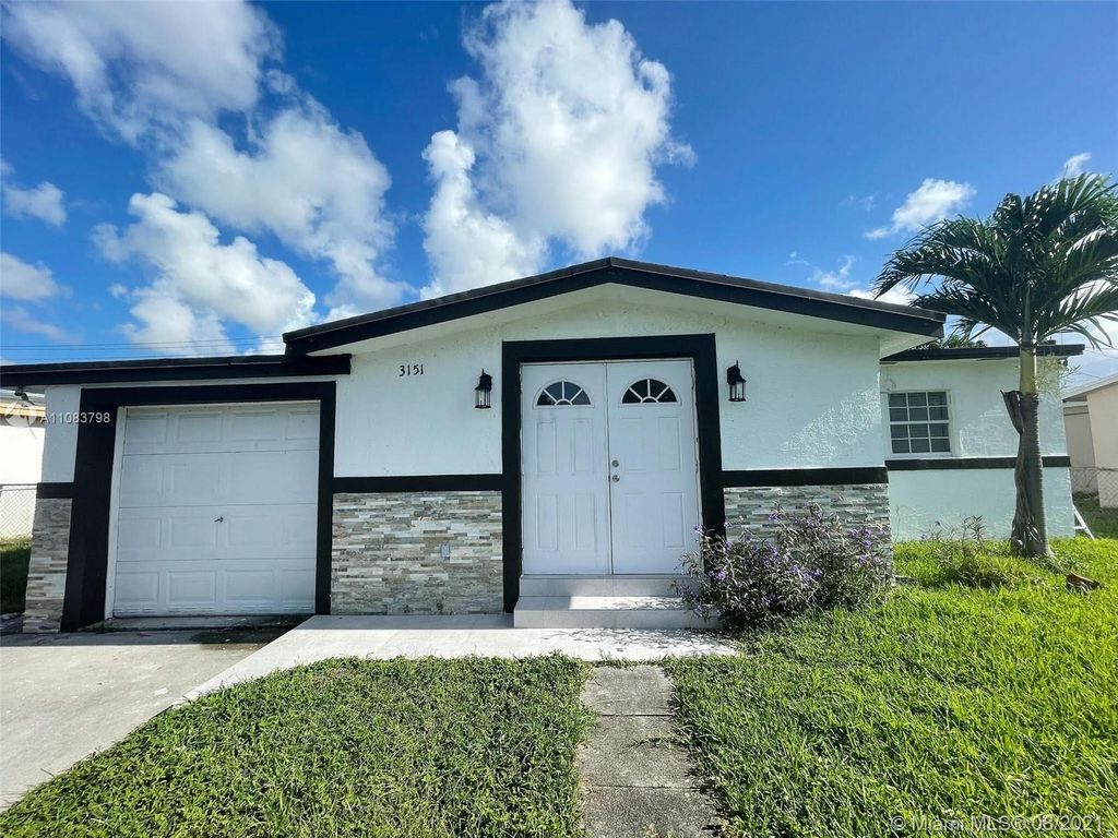 3151 NW 4th Pl, Lauderhill, FL 33311