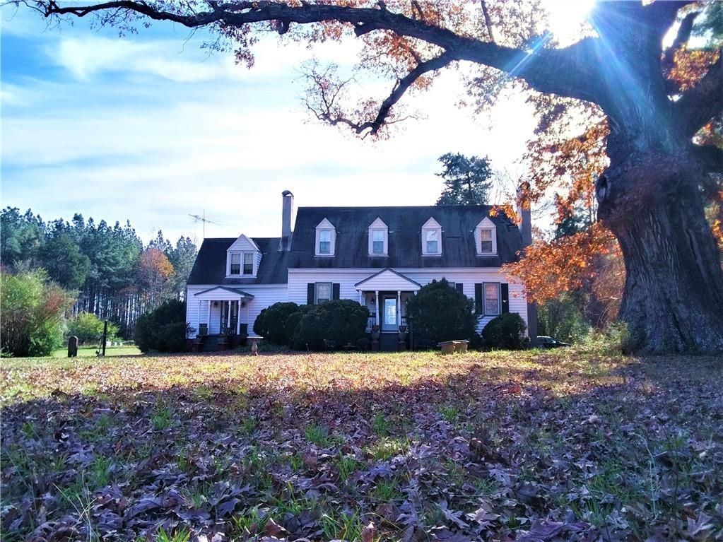 2788 Great Oak Rd, Warfield, VA 23889