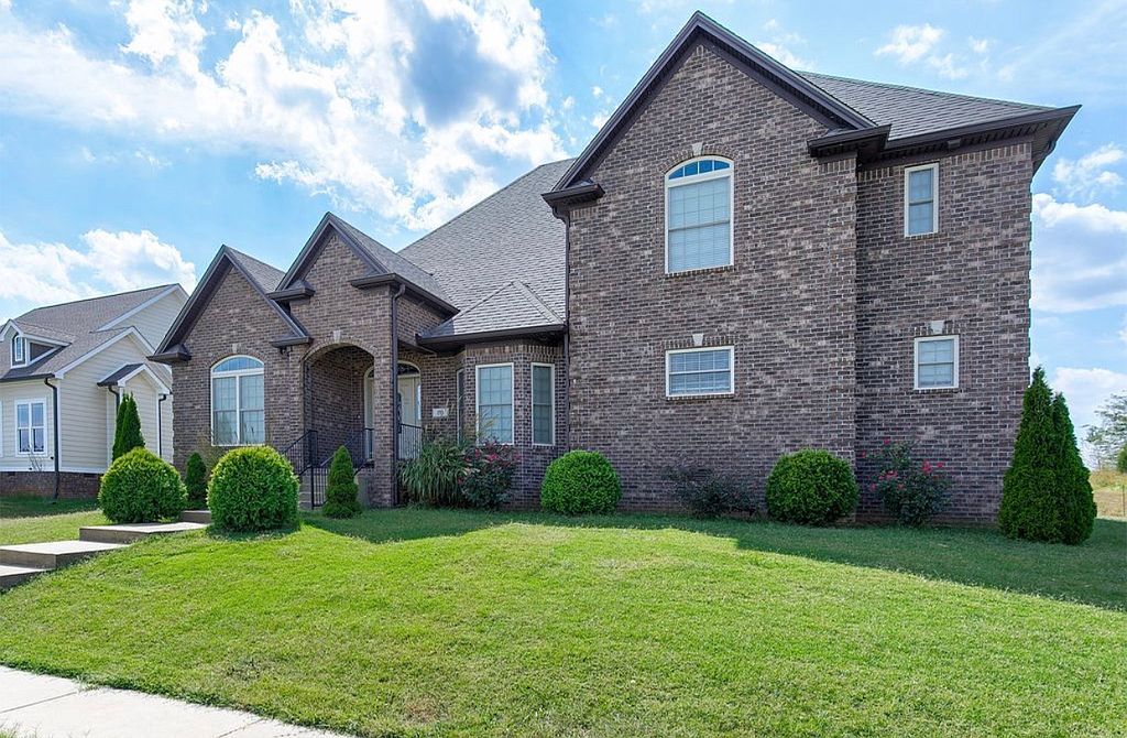 285 Ford Ave, Bowling Green, KY 42101