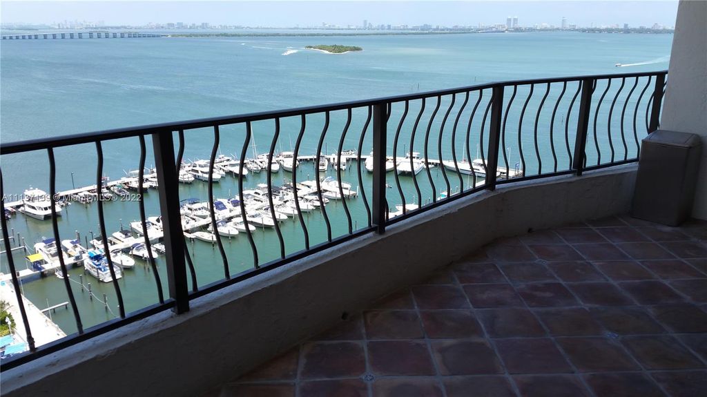 555 NE 15th St #19D, Miami, FL 33132
