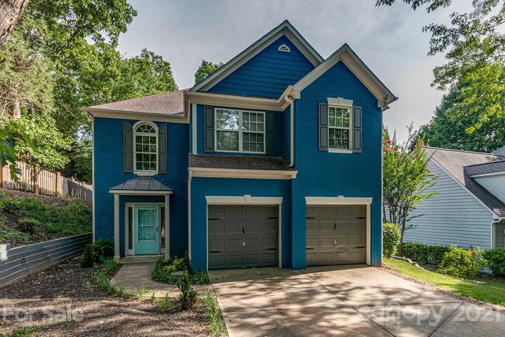 13700 Cathedral Way, Charlotte, NC 28278