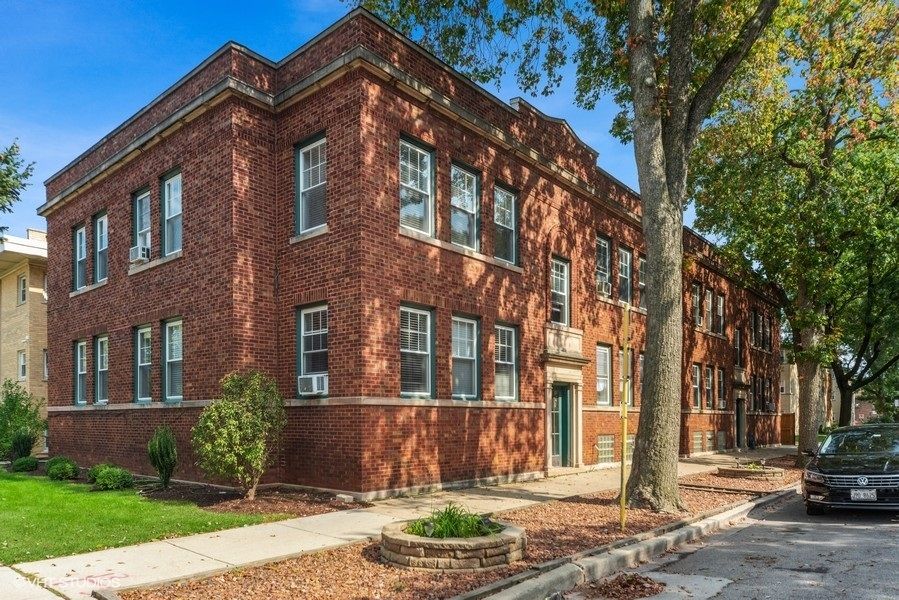 4947 N Lester Ave #5, Chicago, IL 60630