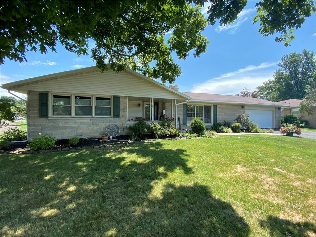 620 N Washington St, Olney, IL 62450 2 Bed, 2 Bath SingleFamily Home