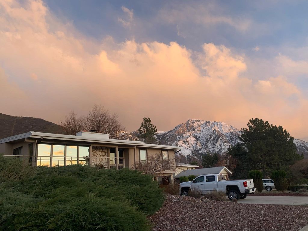 3365 S Monte Verde Dr, Millcreek, UT 84109