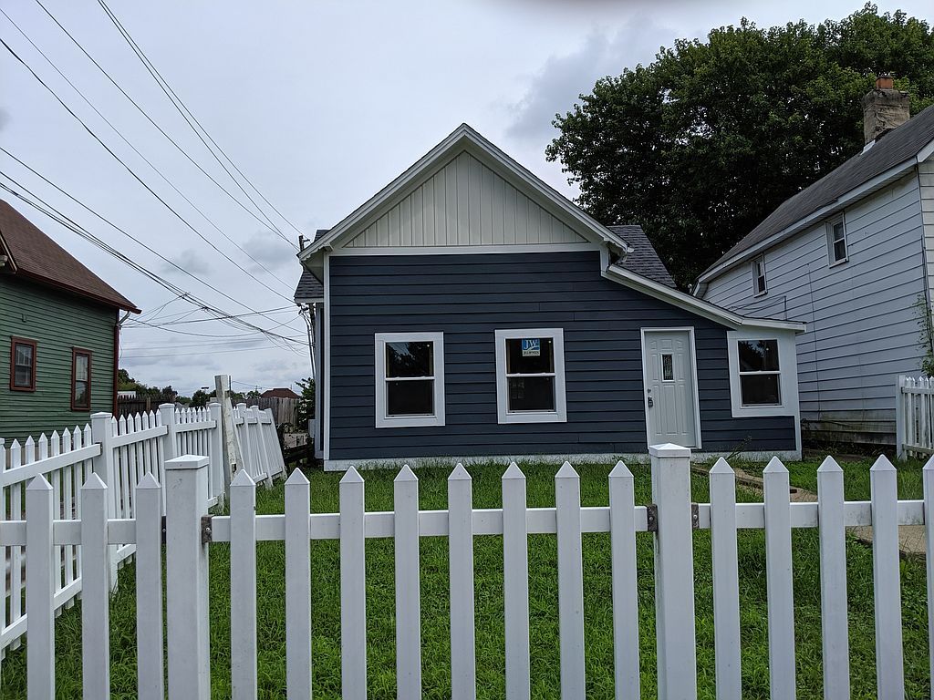 1121 Laurel St, Indianapolis, IN 46203