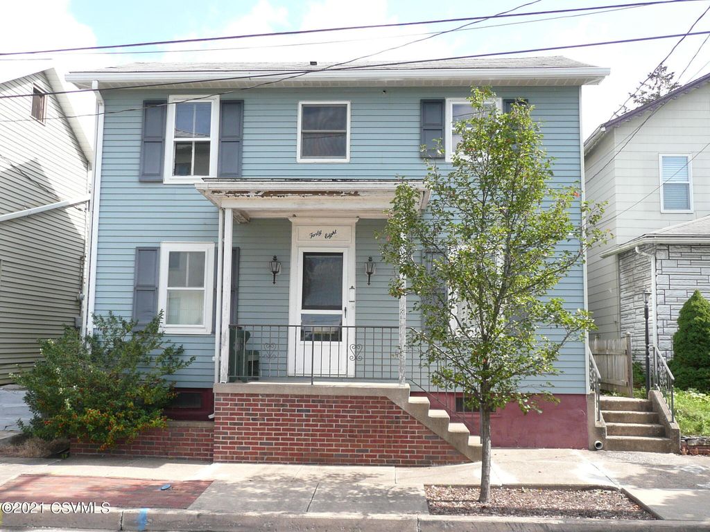 48 N 8th St, Lewisburg, PA 17837