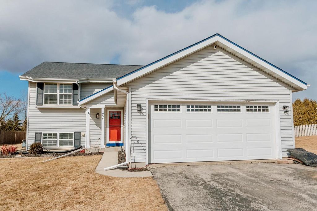 936 Iyla Ave, Belgium, WI 53004 Trulia