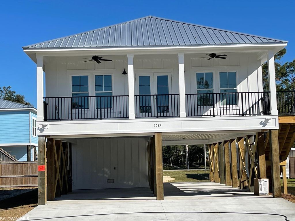 5584 Armadillo Ave, Orange Beach, AL 36561