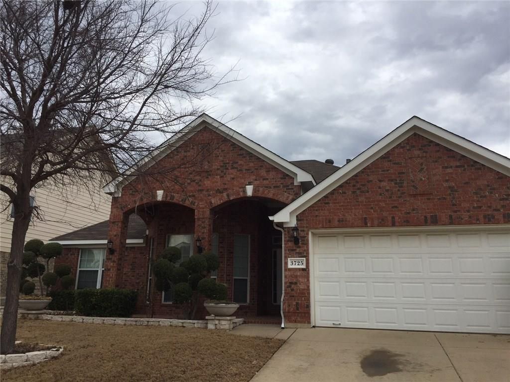 3725 Queenswood Ct, Fort Worth, TX 76244