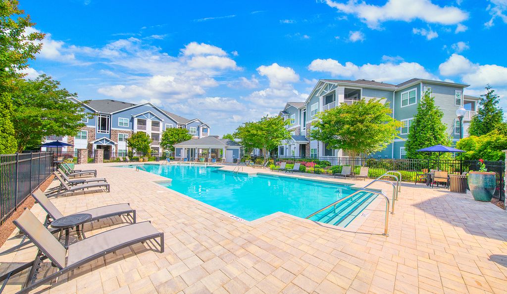 1001 Dunes St, Fredericksburg, VA 22401