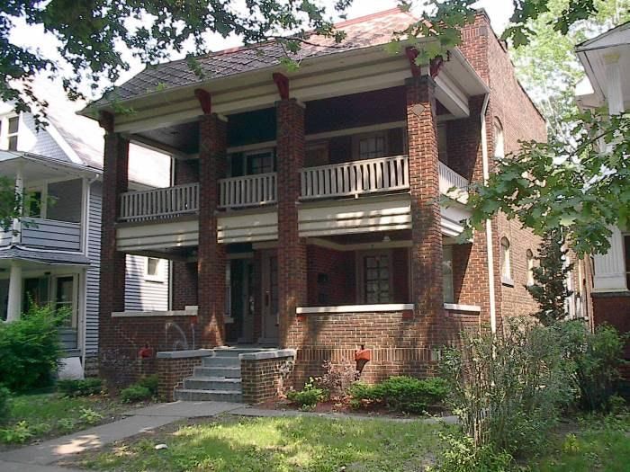2671 E  128th St, Cleveland, OH 44120