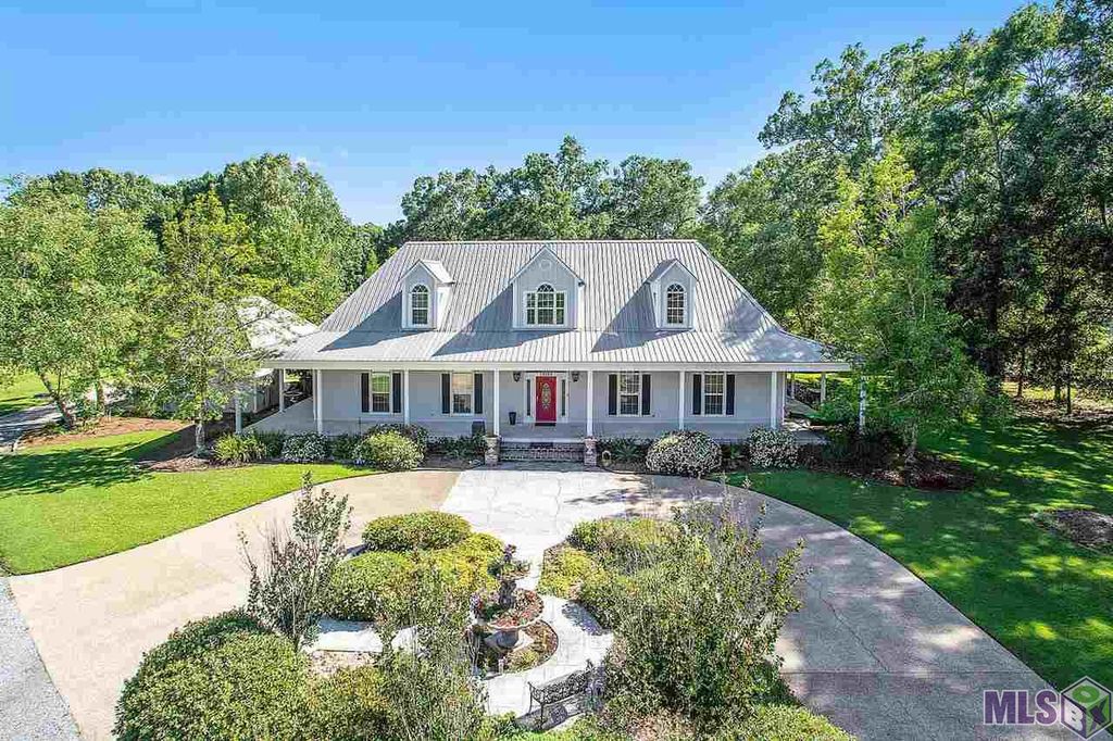 19288 Hoo Shoo Too Rd, Baton Rouge, LA 3 Bed, 3 Bath