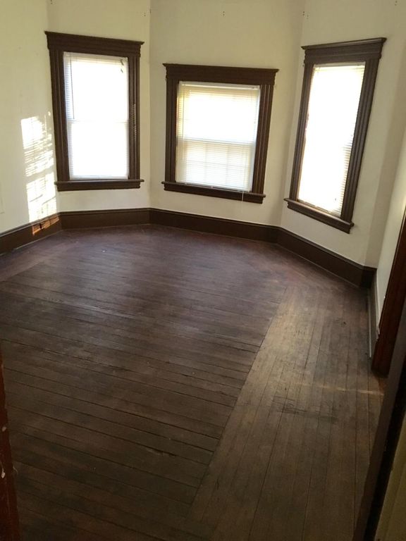 519 East St #1, New Britain, CT 06051
