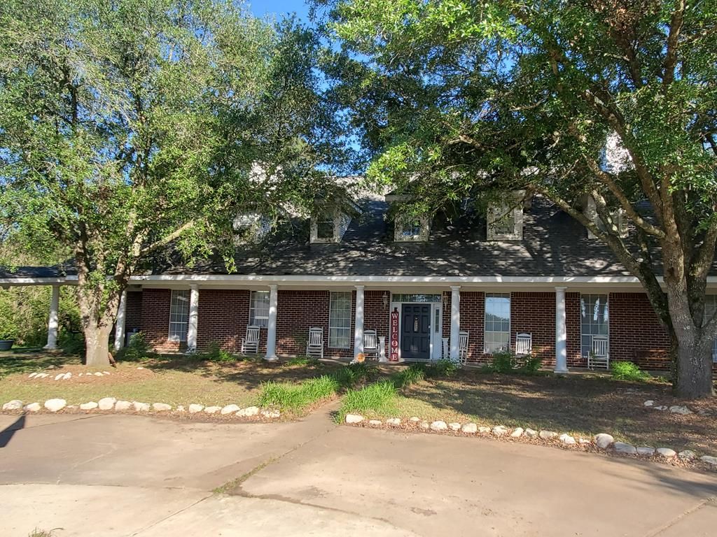 8260 N State Highway 94, Groveton, TX 75845