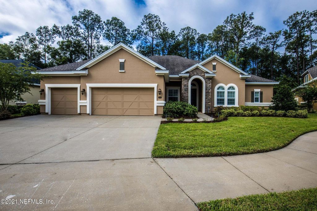 3888 Tar Kiln Rd, Jacksonville, FL 32223