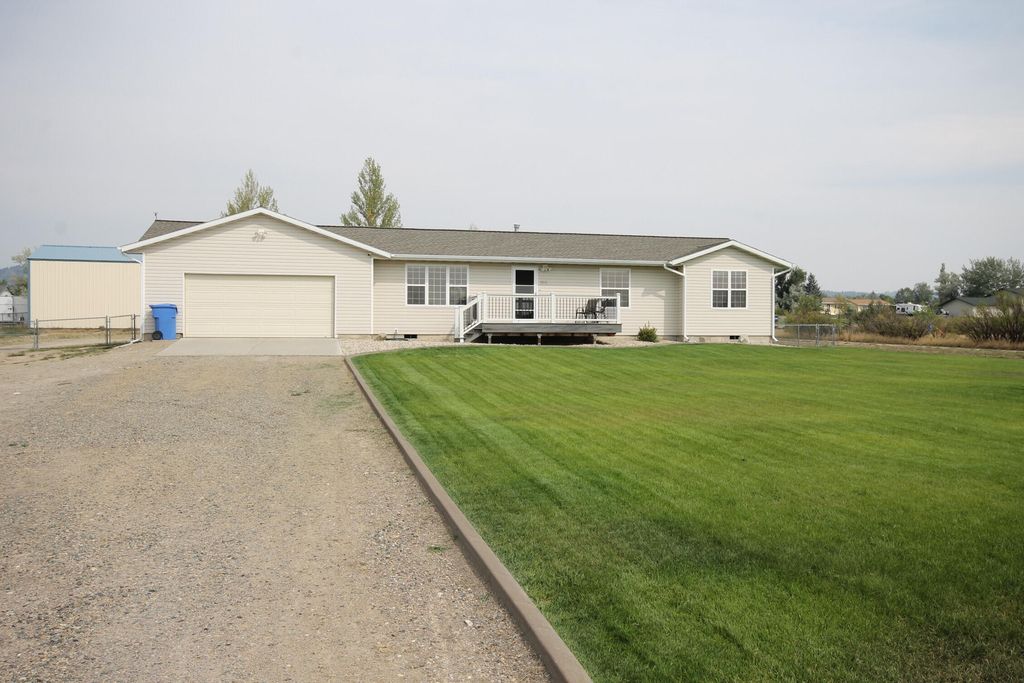1016 Prairie Rd, Helena, MT 59602