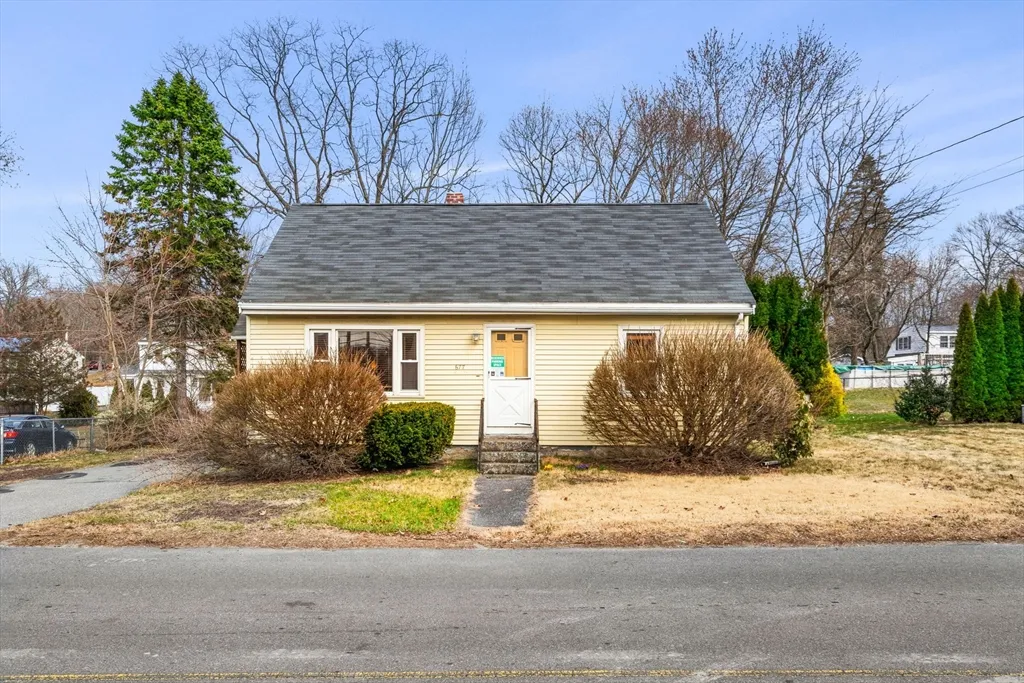 677 Beacon St, Lowell, MA 01850 MLS 73218456 Trulia