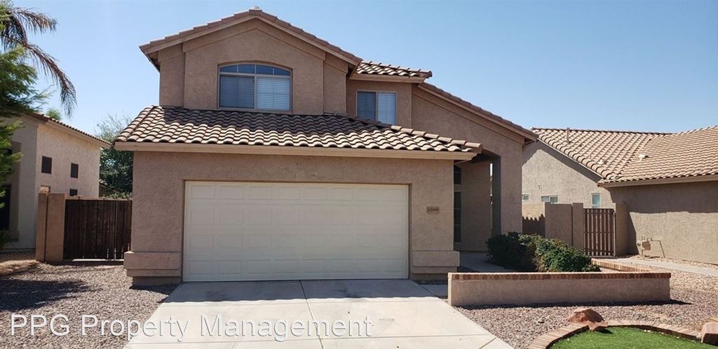 1099 W Seagull Dr, Chandler, AZ 85286