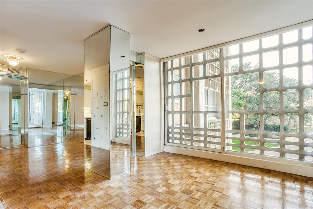 3525 Turtle Creek Blvd #2C, Dallas, TX 75219