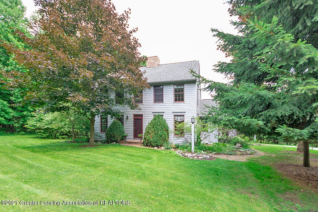 1591 Epley Rd, Williamston, MI 48895
