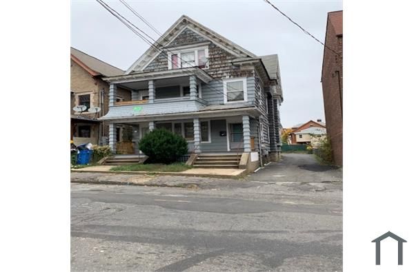 16 Waterville St, Waterbury, CT 06710