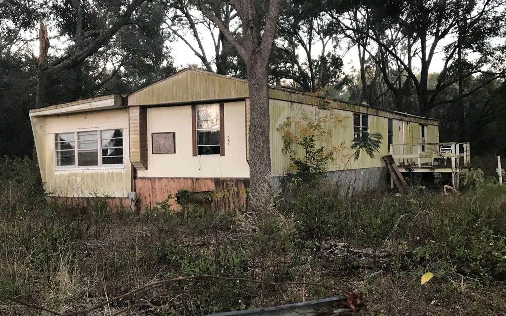 151 Ne Suwannee Acres Ln, Mayo, FL 3 Bed, 2 Bath Mobile