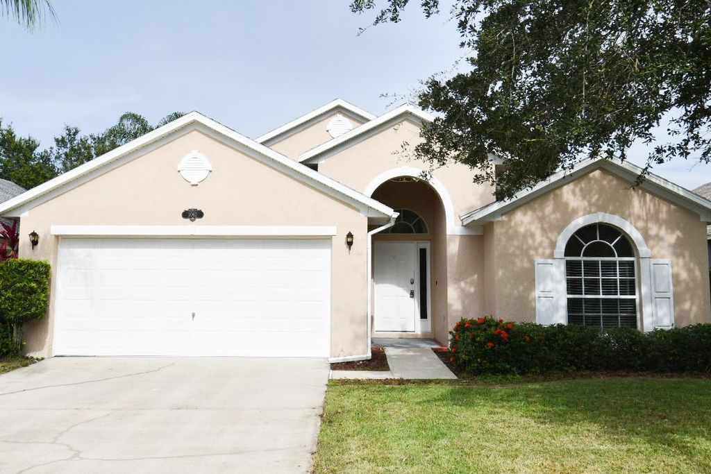1062 Bainbury Ln, Melbourne, FL 32904