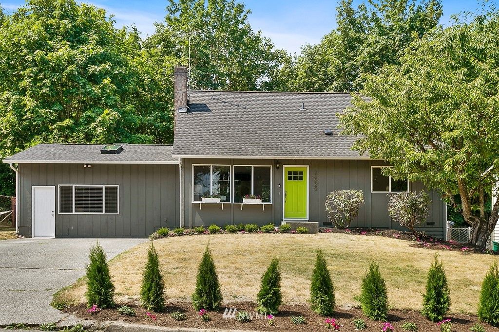 22020 7th Place W, Bothell, WA 98021