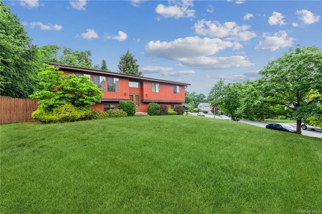 14 Link Ct, New City, NY 10956