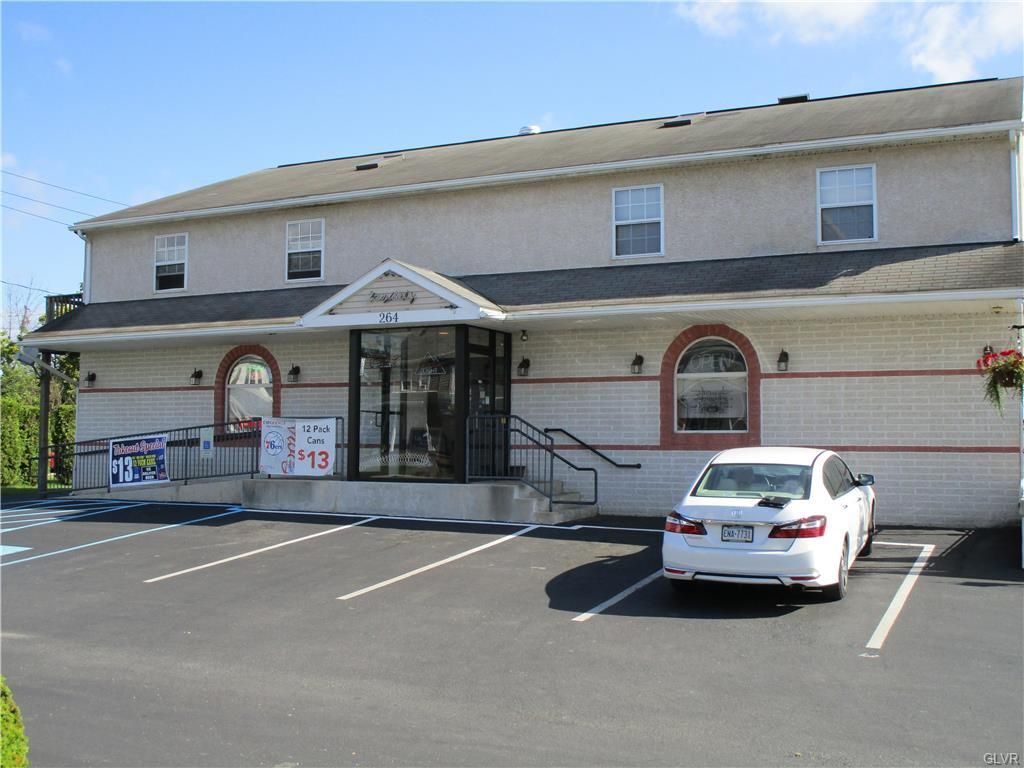 264 Greenwich St, Kutztown, PA 19530