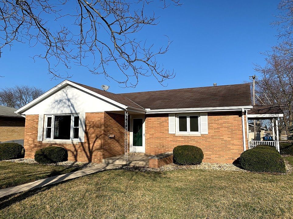 325 S 7th Ave, Chenoa, IL 61726 Trulia