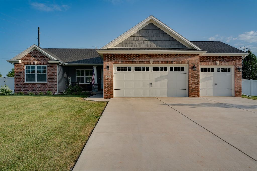 102 Prairie Dr, Lexington, IL 61753 Trulia