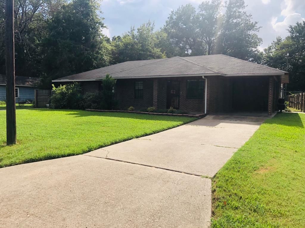 1011 Ingram St, Moorhead, MS 4 Bed, 2 Bath SingleFamily Home 7