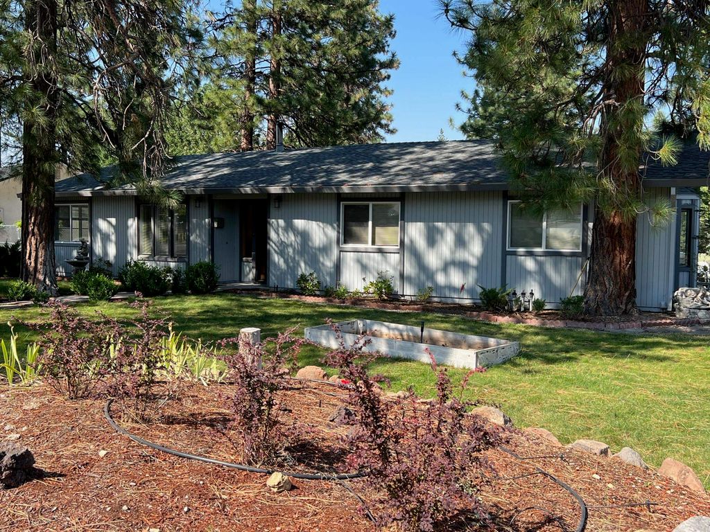 5853 Black Bear Rd, Weed, CA 96094 Trulia