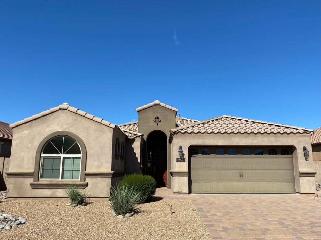 250 E San Carlos Way, Chandler, AZ 85249