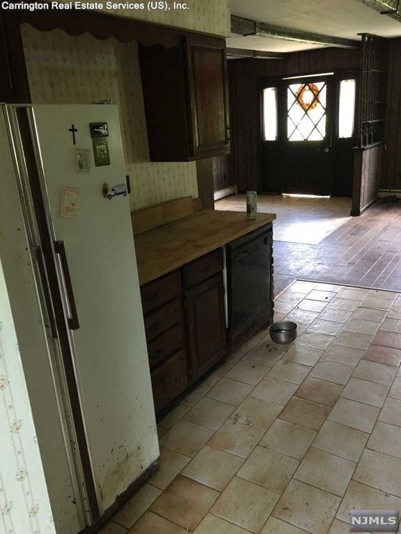 600 Cozy Lake Rd, Oak Ridge, NJ 3 Bed, 2 Bath SingleFamily Home 25